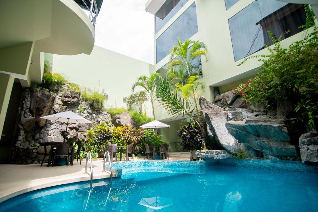 El Dorado Classic Hotel photo 2