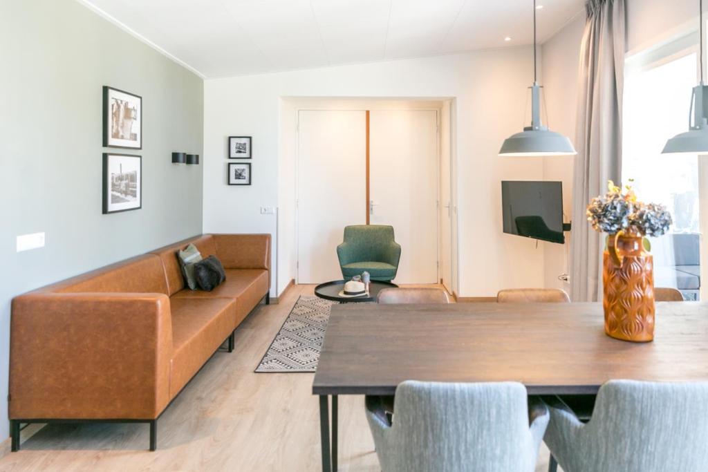 6p Luxe bungalow met serre photo 3