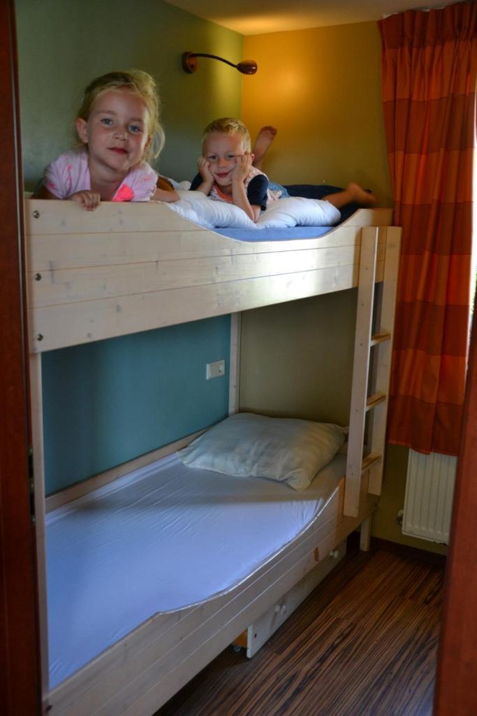 Bungalow 10 personen photo 1