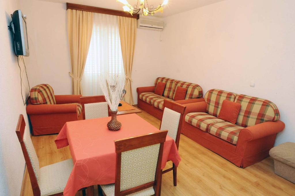 Апартаменты (Апартаменты с 1 спальней (для 5 взрослых) с балконом), D&R Boreta Apartments