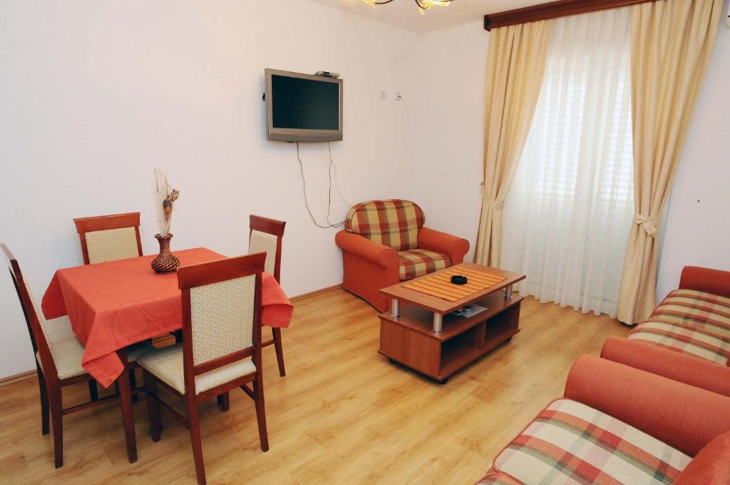 Апартаменты (Апартаменты с 1 спальней (для 5 взрослых) с балконом), D&R Boreta Apartments
