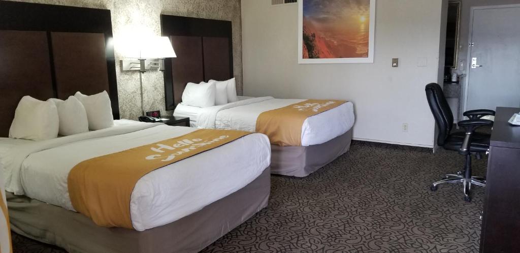 Days Inn & Suites by Wyndham Trinidad photo 1