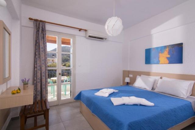 Castello Apartments photo 2