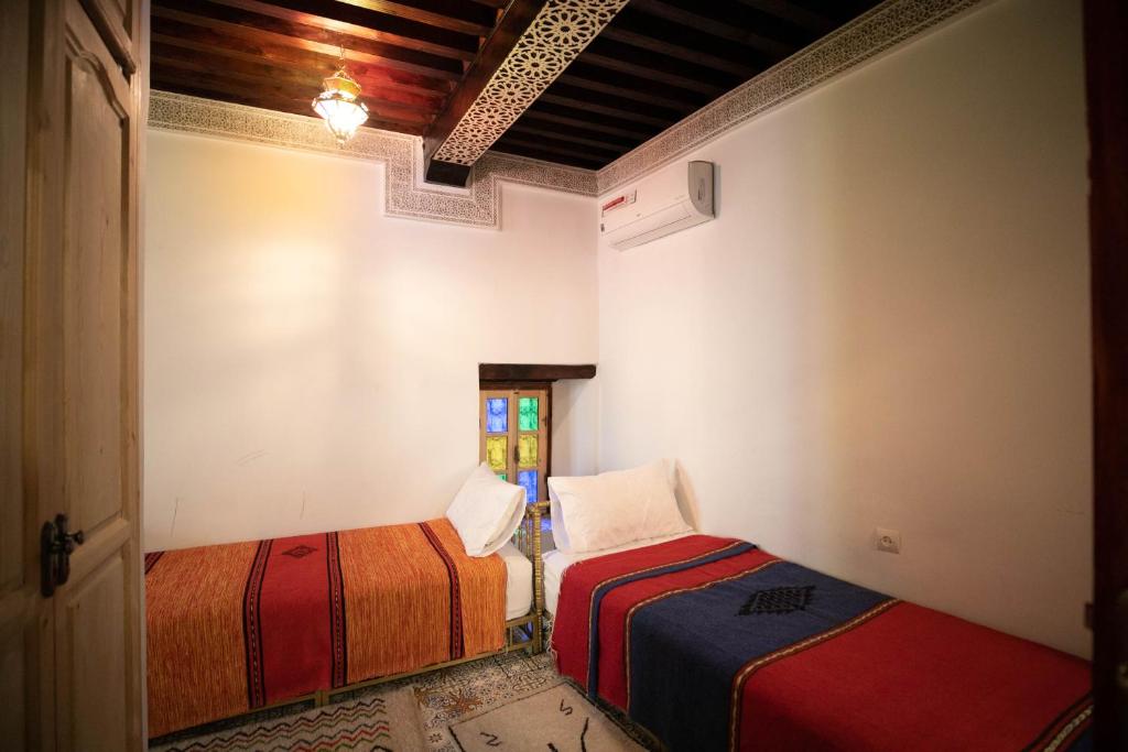 Четырехместный (Улучшенный четырехместный номер), Riad Mouna