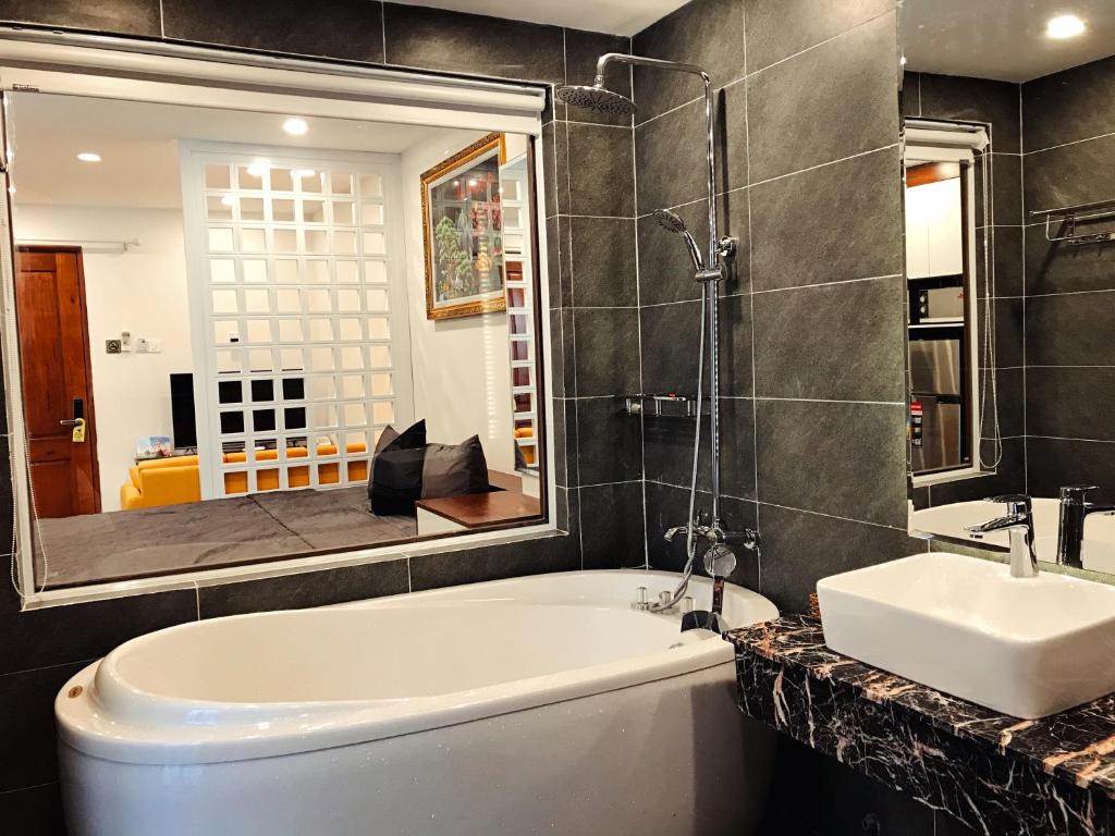 Студио (Номер-студио с джакузи), Hưng Thành Luxury Hotel & Apartments