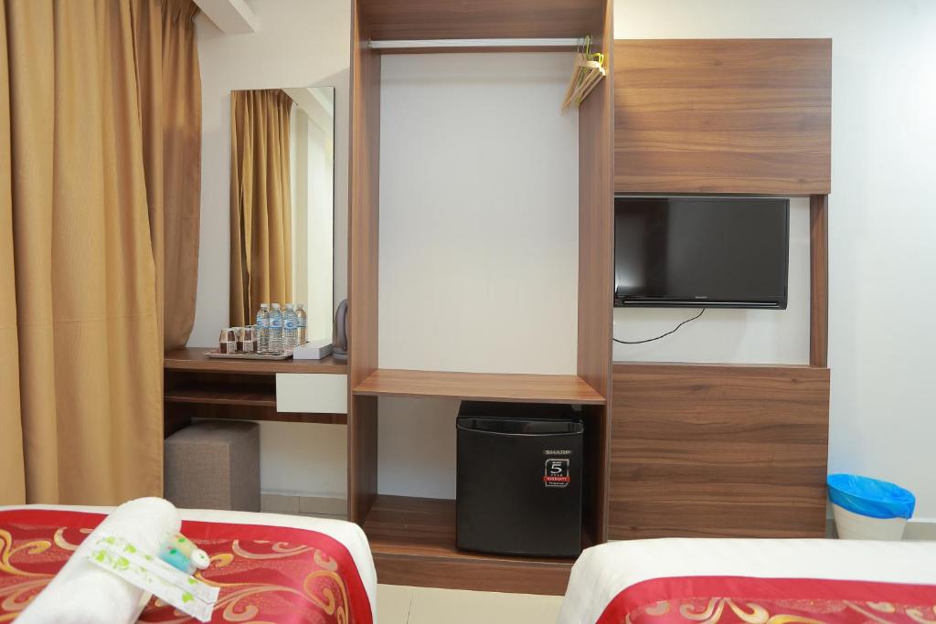 Трехместный (Трехместный номер Делюкс), Bitz Bintang Hotel