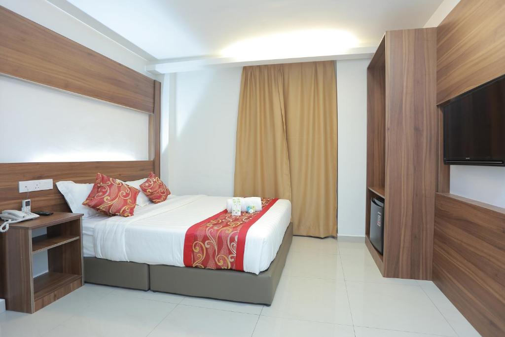 Двухместный (Номер Делюкс с кроватью размера «queen-size»), Bitz Bintang Hotel