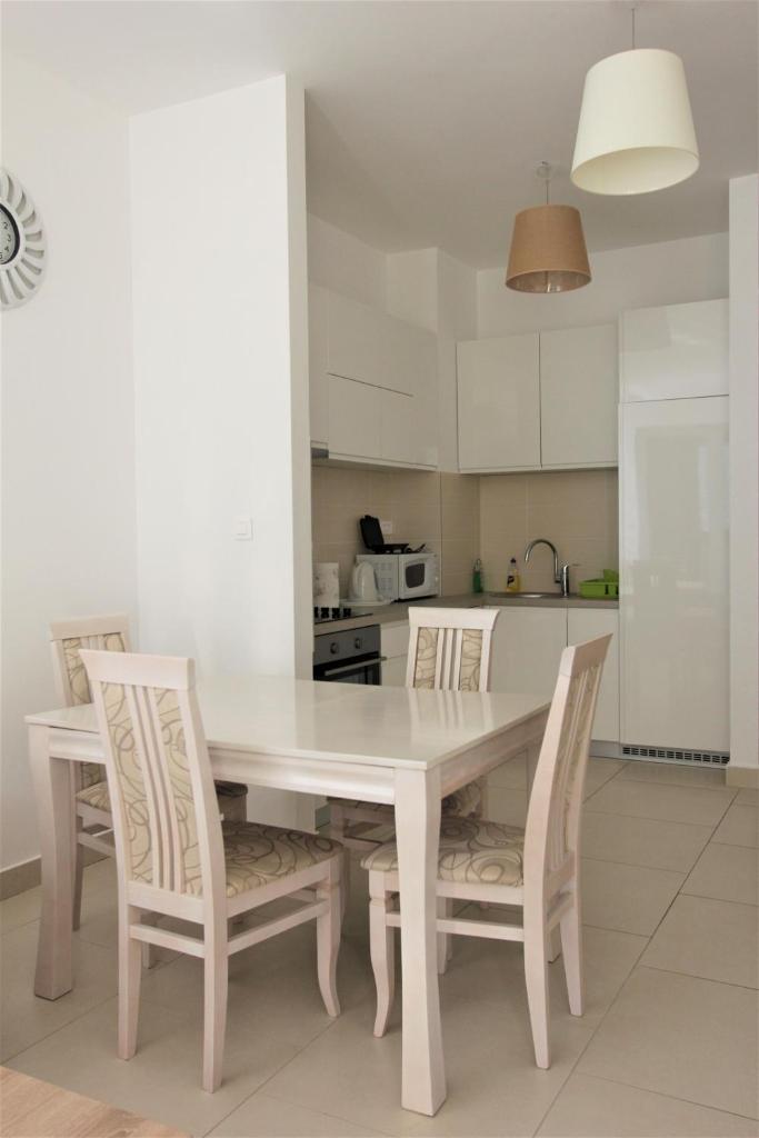 4 Stars 1 BR Apartment Morinj D4 photo 1