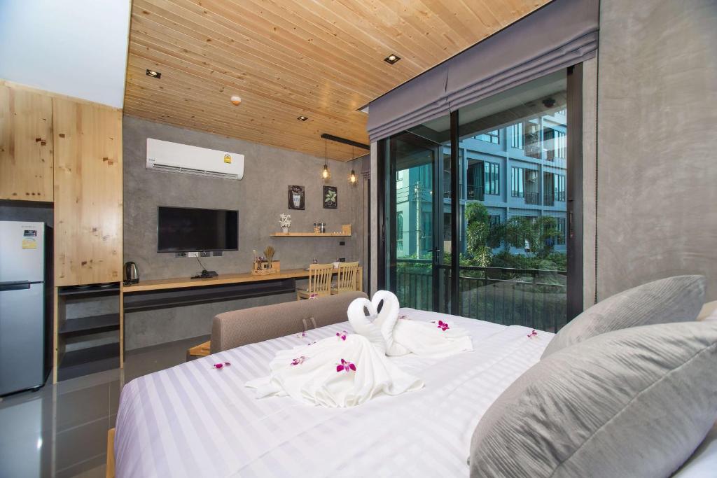 Лофт-студия 10 минут до пляжа B228 by IBG Property photo 4