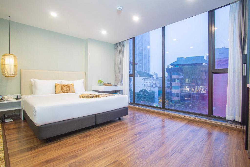 Студио (Номер-студио с видом на город), Bridge Lakeside Hotel Hanoi
