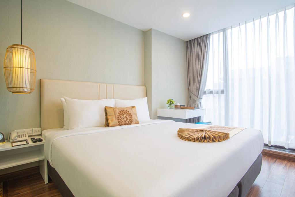 Студио (Номер-студио с видом на город), Bridge Lakeside Hotel Hanoi