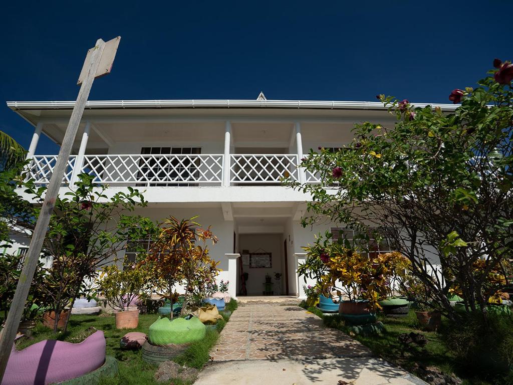 Posada Sunshine Paradise photo 3