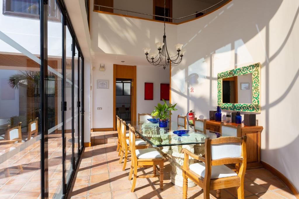 ViVaTenerife - Immense villa, unique and exclusive photo 1