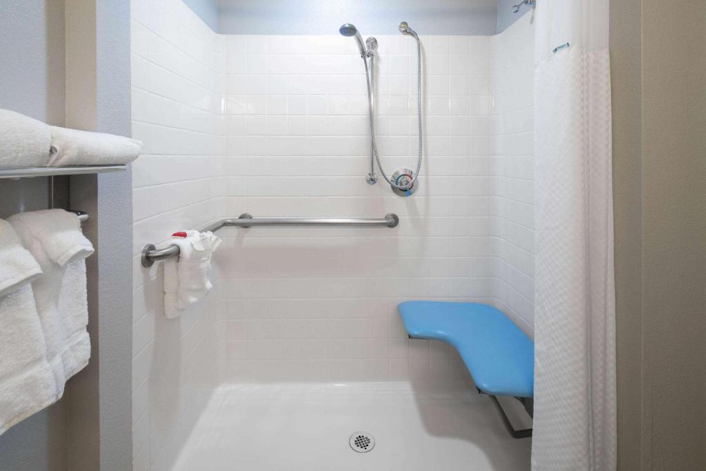 Baymont by Wyndham Las Vegas South Strip image