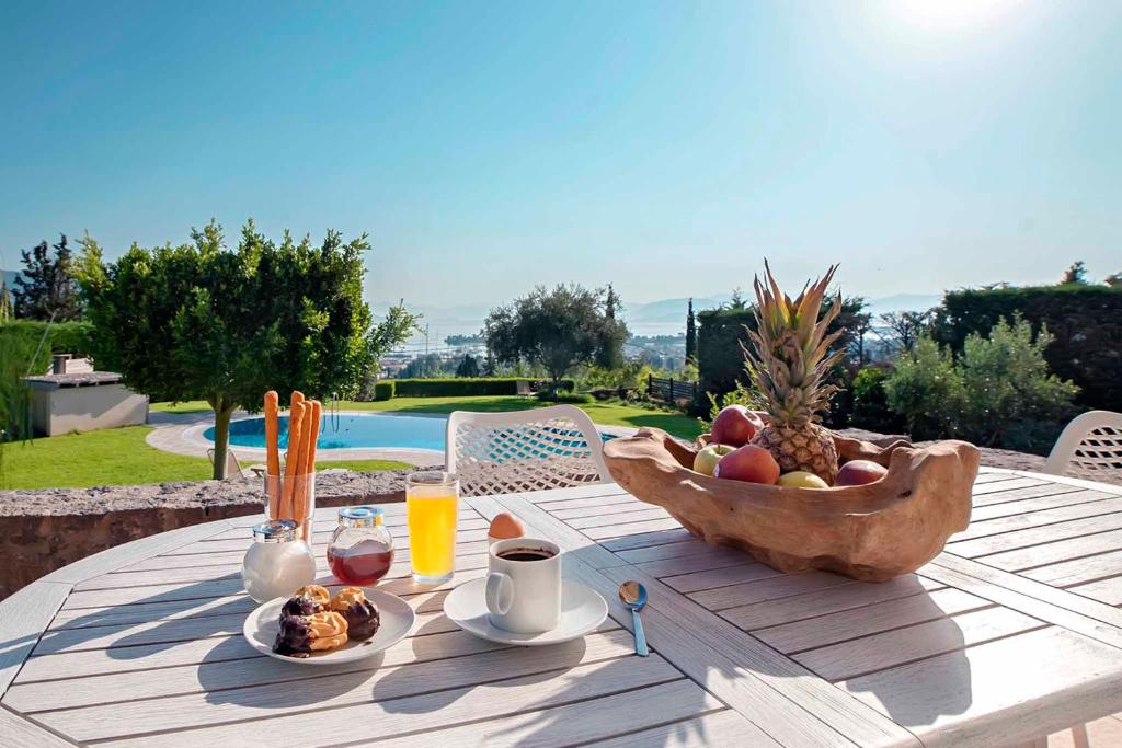 Marina View Luxury Home photo 4