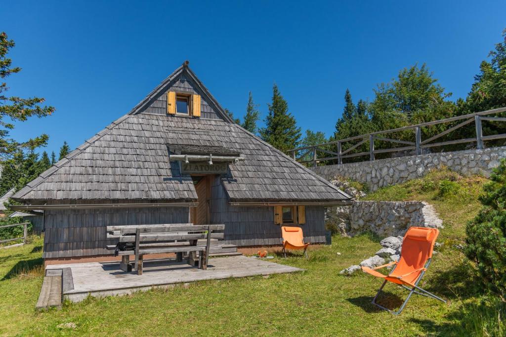 Koča Zlatorog - Velika planina photo 4
