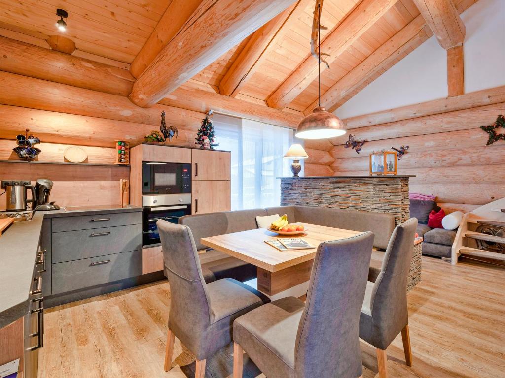 Alpenchalet in Umhausen - A 154.002 photo 1