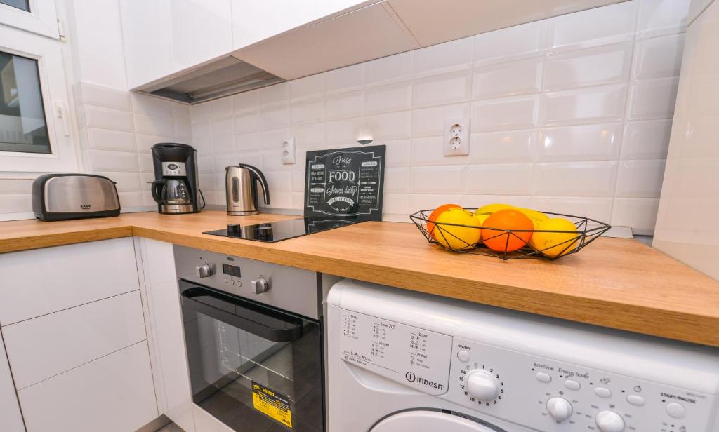 Апартаменты (Улучшенные апартаменты), Cismigiu Garden Apartment