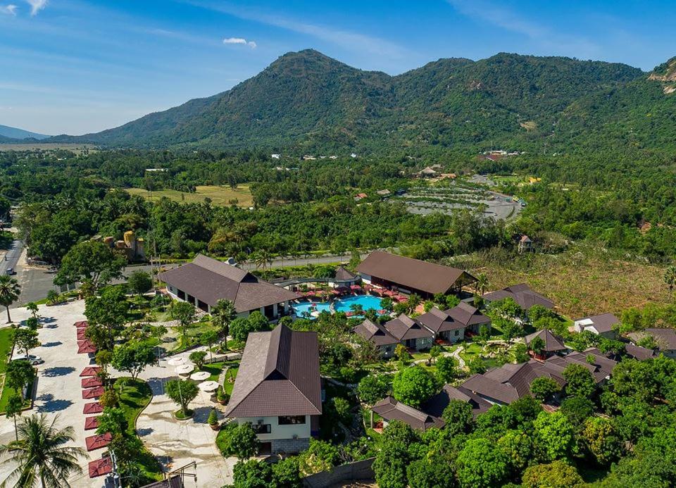 Sang Như Ngọc Resort