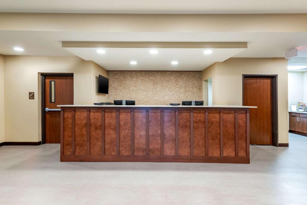 Comfort Inn & Suites West Des Moines photo 3