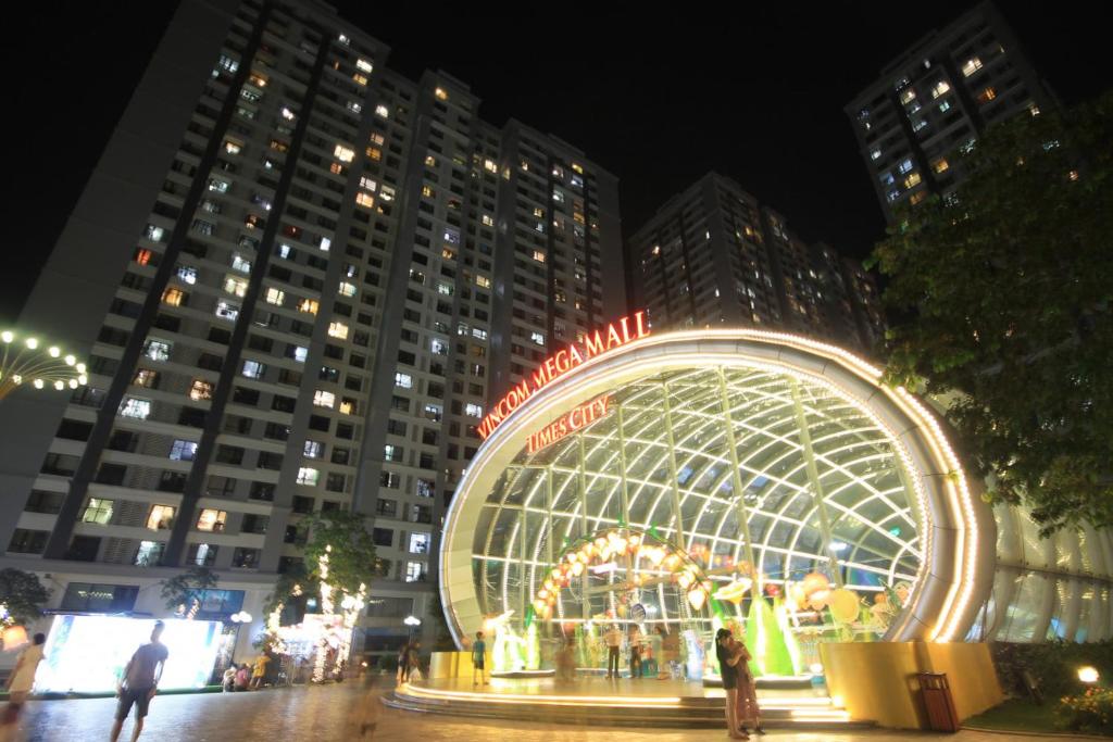 *BOM HOMESTAY* VINHOMES TIMES CITY- 2BR-LUXURY APT