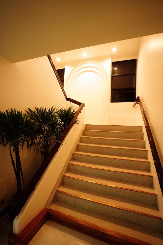 Windsor Hotel photo 2