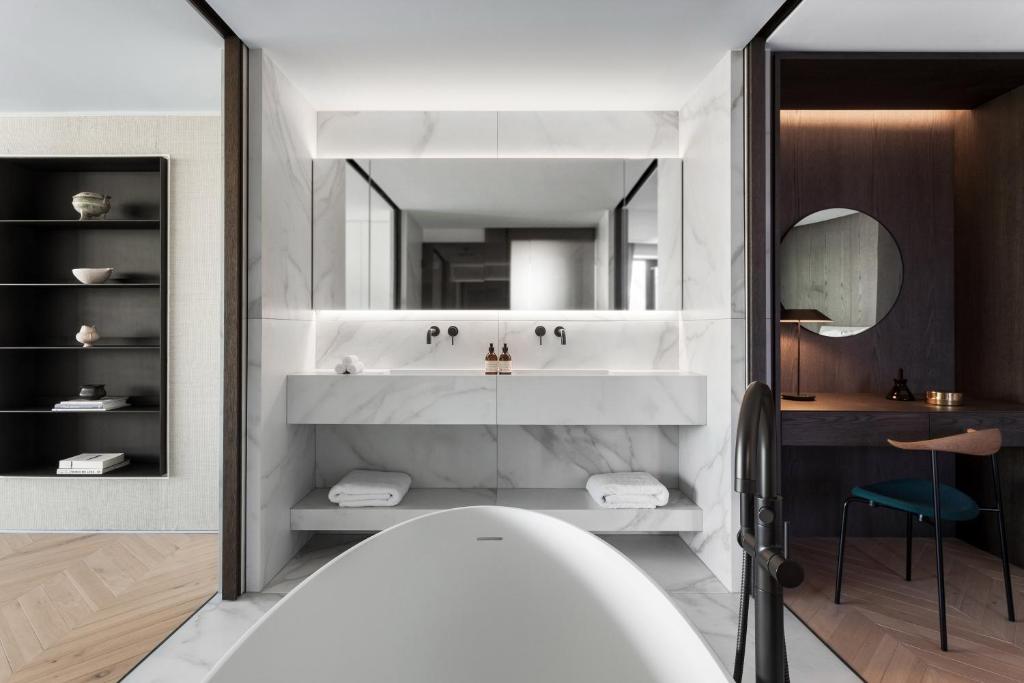 Апартаменты (Acropolis Designers Penthouse), Urban Stripes Athens