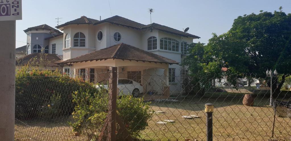 Al-Bayt Homestay