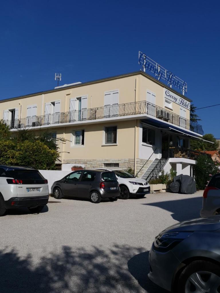 Carry Hotel photo 4