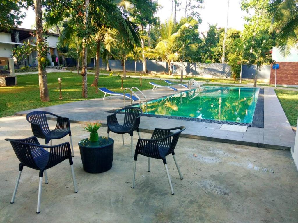 Temple Pond Villa Colombo photo 2