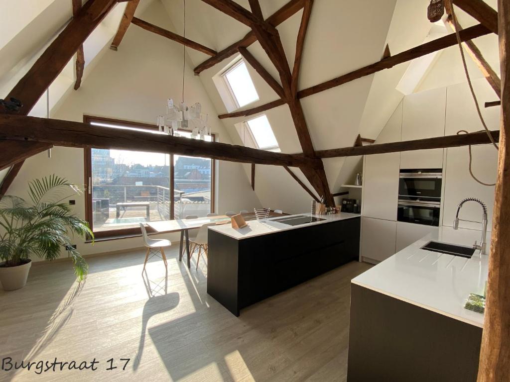 Burgstraat 17 Apartment in Exclusive Patrician House in Medieval Ghent photo 2