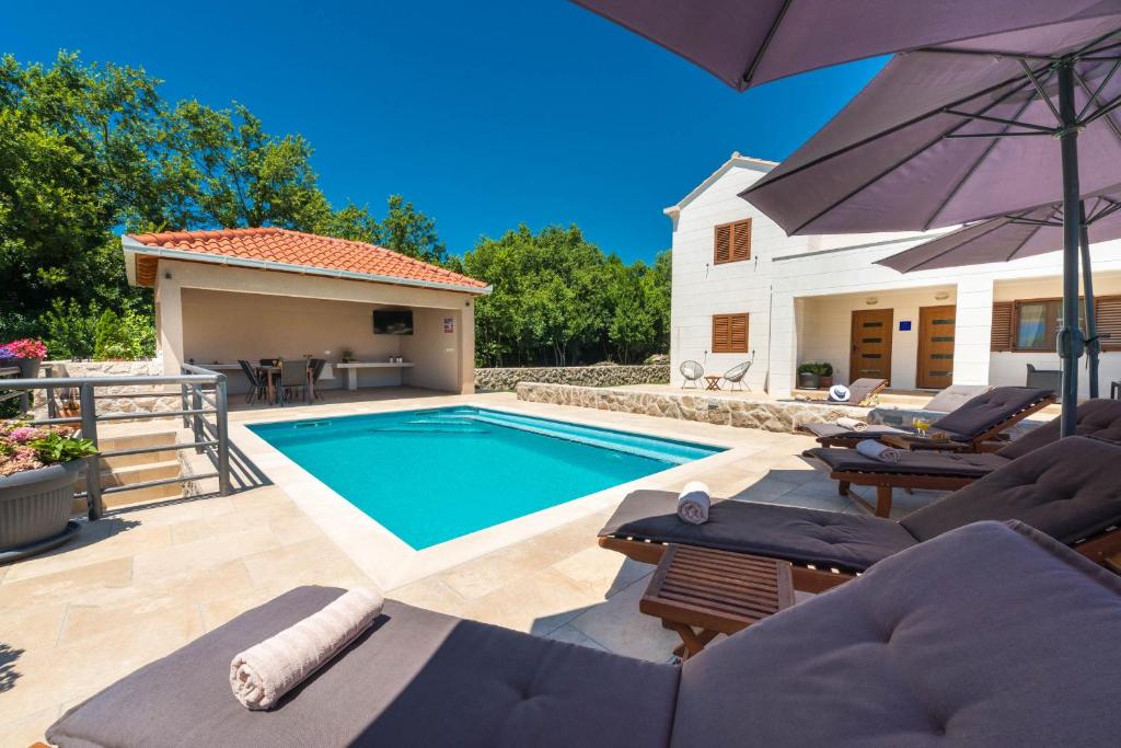 Villa Novak photo 3