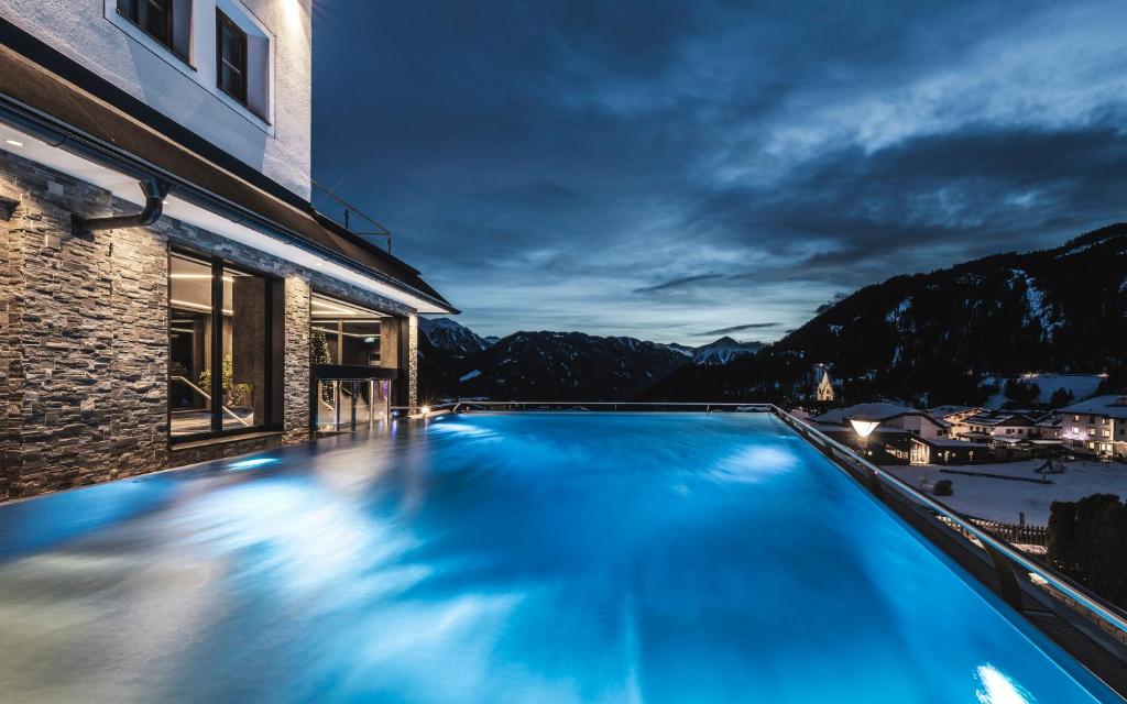 Wellnesshotel Cervosa photo 2