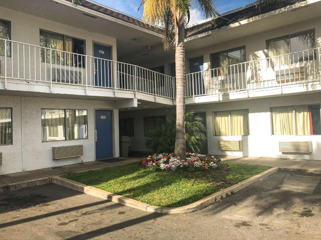Motel 6-Jacksonville, FL - Orange Park photo 2