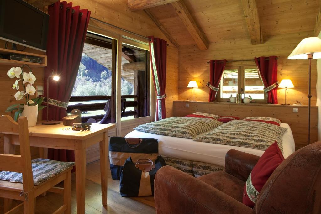 Chalet-Hôtel Les Fermes de Pierre & Anna photo 4