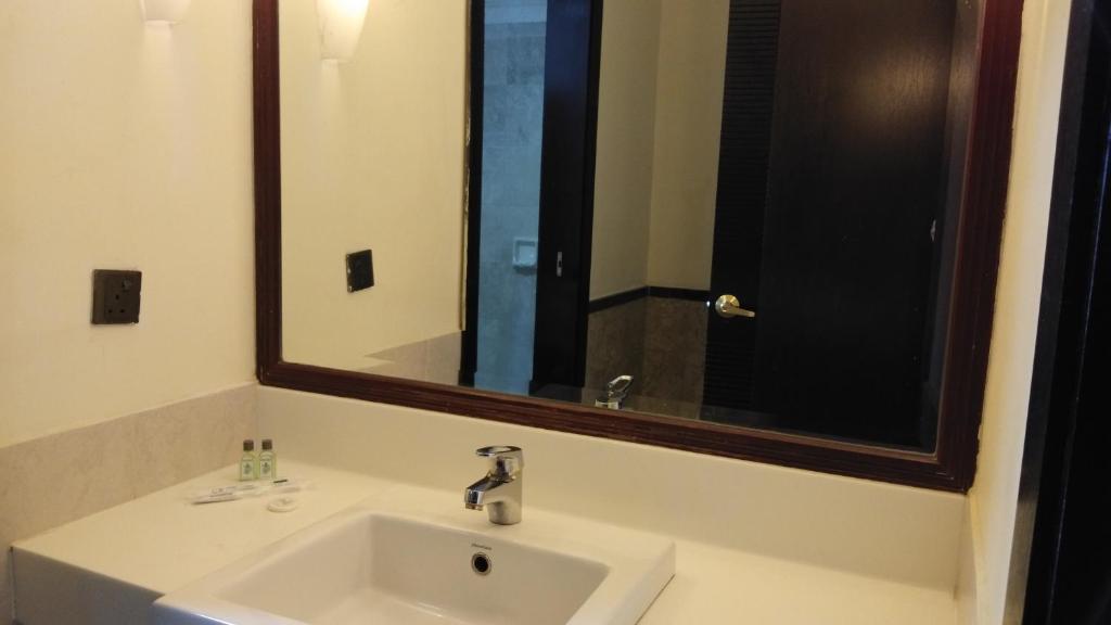 Апартаменты (Апартаменты Делюкс), Bintang Service Suite at Times Square