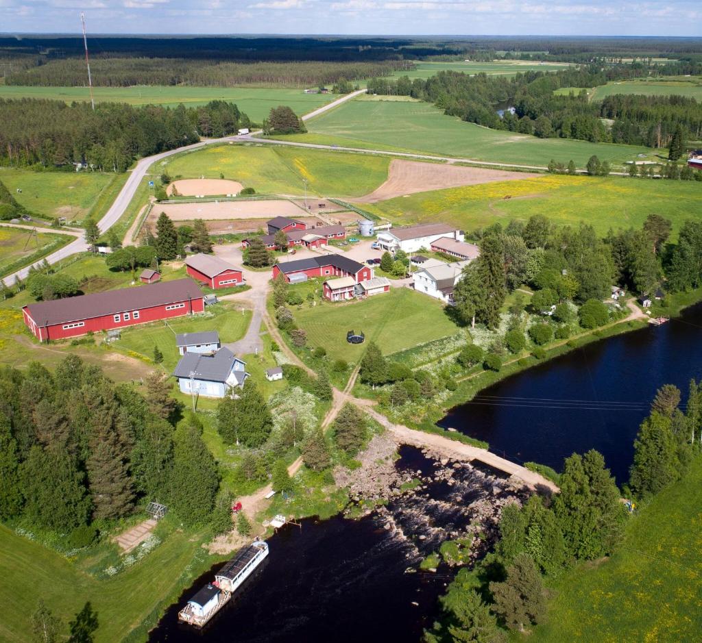 Maalaiskartano Pihkala photo 1