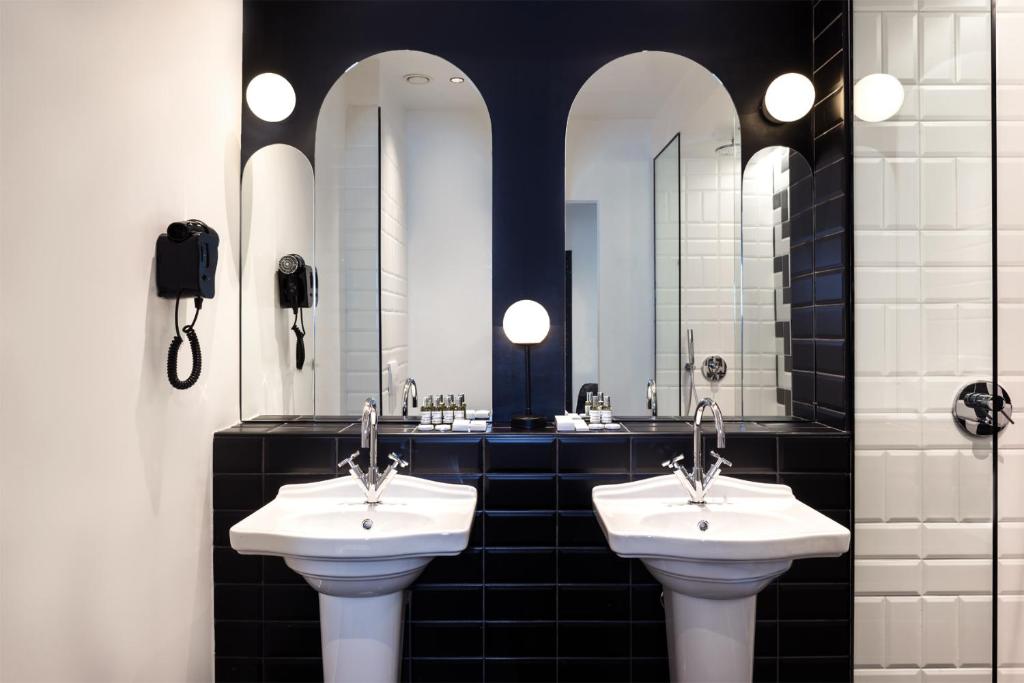 Сьюит (Семейный люкс с видом на город), Athens One Smart Hotel