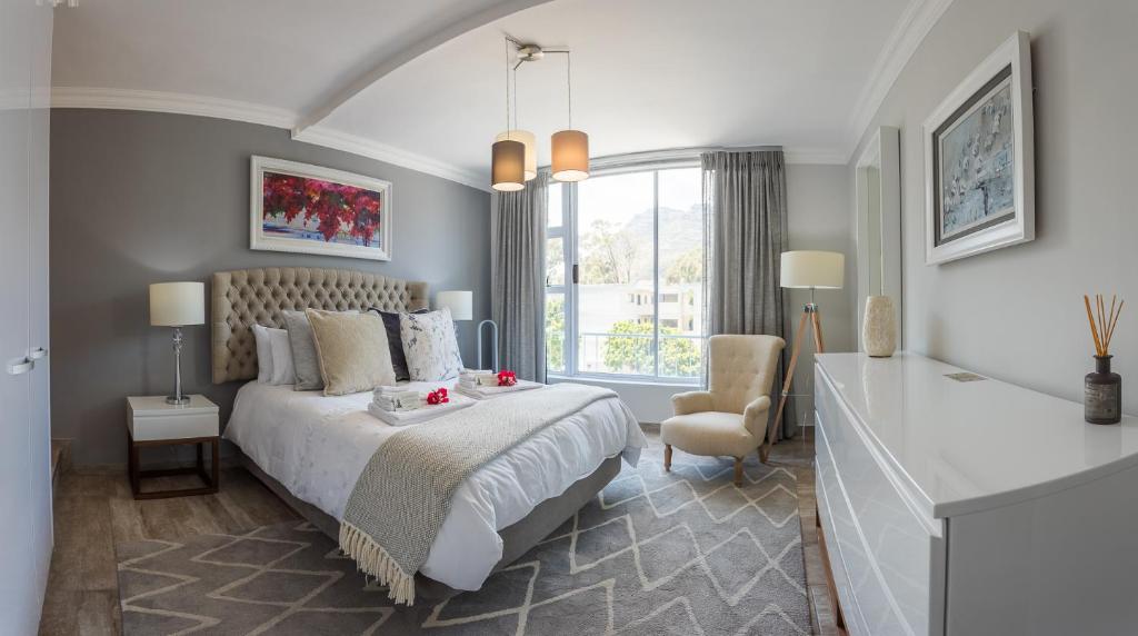 dk villas 2 The Boardwalk (Hout Bay) photo 3