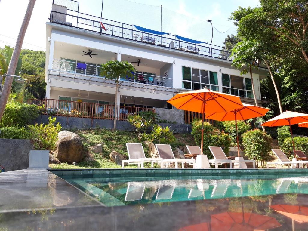 Padel Phangan Suite photo 1