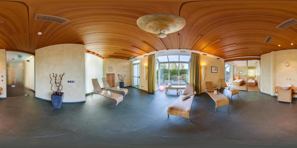 Hotel St. Anton photo 1