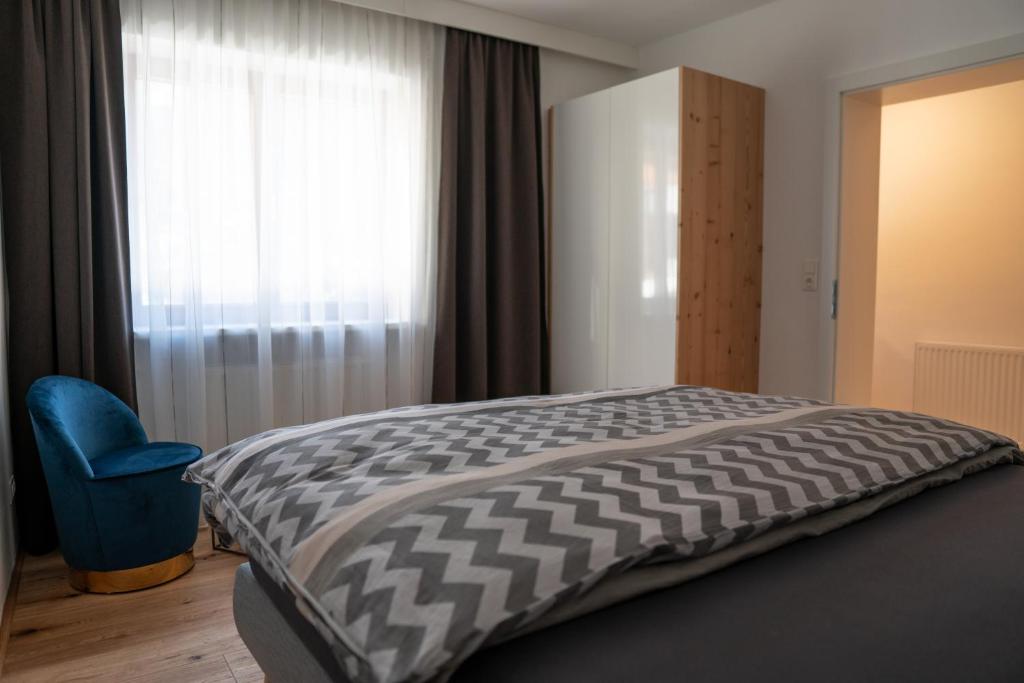 Traditionell-modernes Haus in Hötting photo 2
