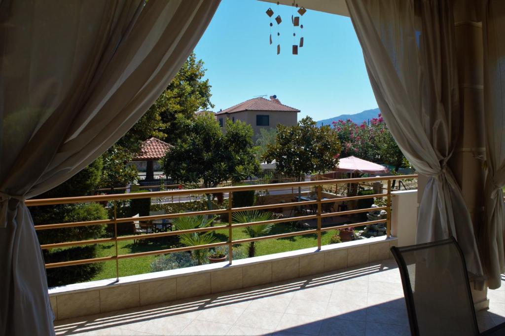 Family resort in Nea Vrasna photo 4