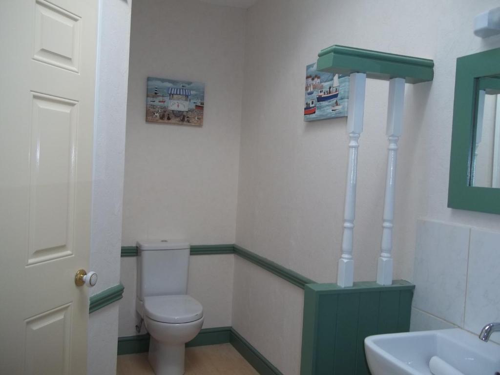 Number 5 photo 2