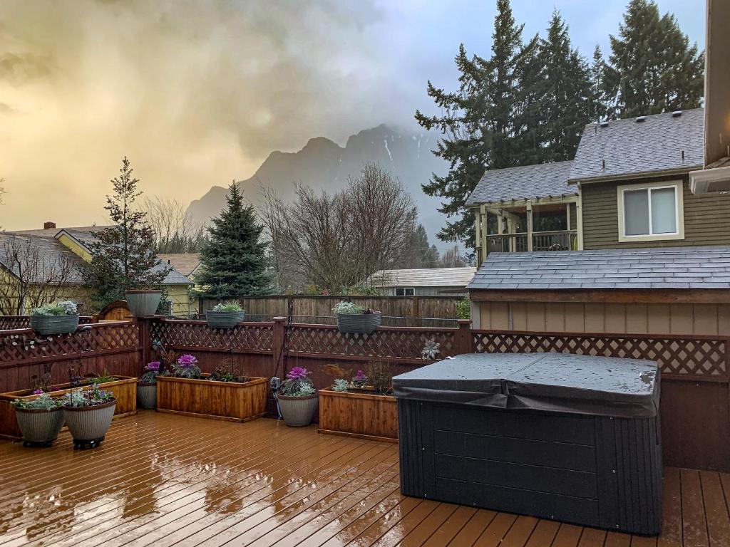North Bend Downtown Cottage photo 3