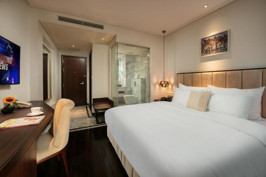 Двухместный (Superior Internal Window), Anatole Hotel Hanoi