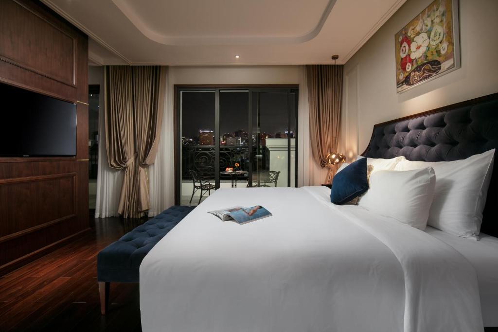 Двухместный (Anatole Terrace suite), Anatole Hotel Hanoi