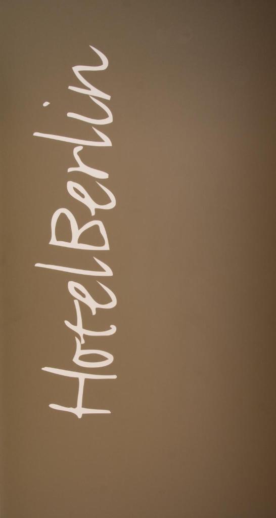 Одноместный (Классический одноместный номер), Hotel Berlin