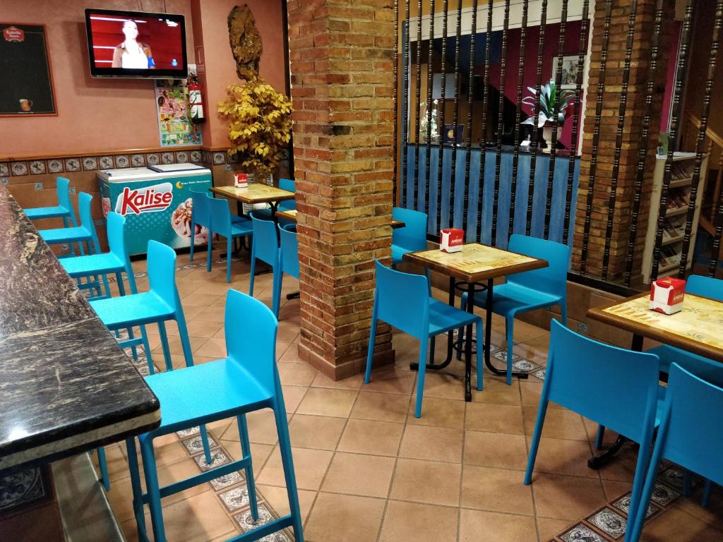 Hostal Restaurante El Surtidor photo 3