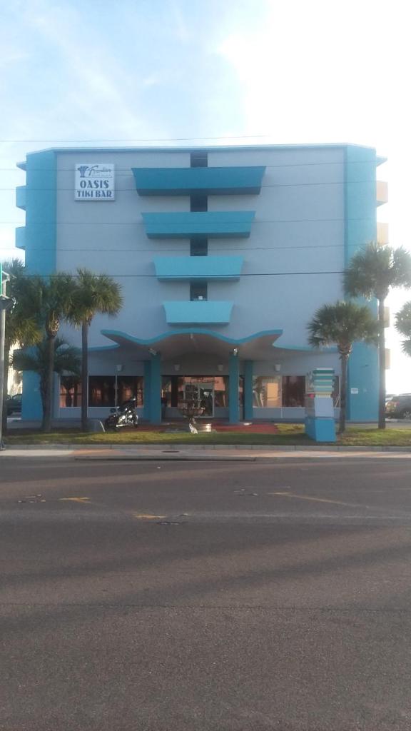 Fountain Beach Resort - Daytona Beach photo 2